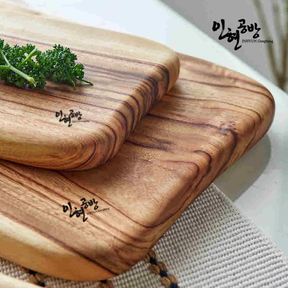 인현공방 호주산 캄포나무 라운드 도마 S+L세트 (도마받침 증정) 상세이미지